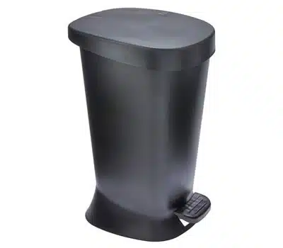 7 - Lixeira com Pedal Square 5 L COZA
