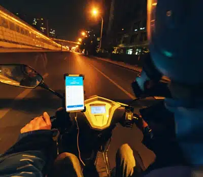 Como Funciona os Rastreadores de Moto