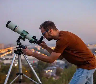 Abertura das Lentes e Espelhos dos Telescópios