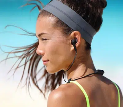 Fone de Ouvido Bluetooth com Fio