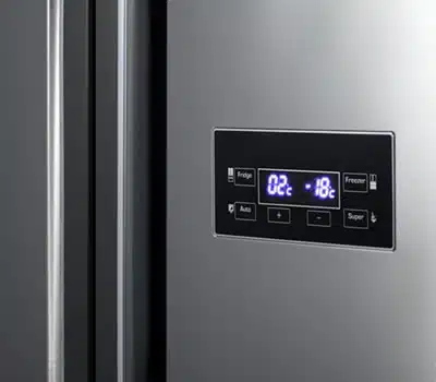 com Painel de Controle Externo 