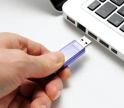 Entrada e Conexão Notebook 8 Gb de RAM