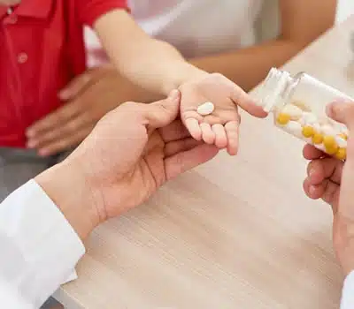 Vitaminas com Corantes e Açúcar