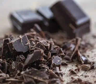 Massa de Cacau das Barras de Chocolate Amargo