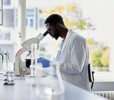 Fraldas Geriátricas Dermatologicamente Testadas