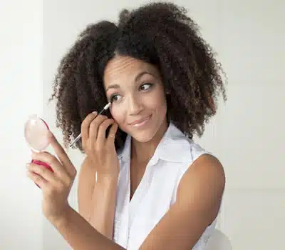 Delineadores Dermatologicamente Testado