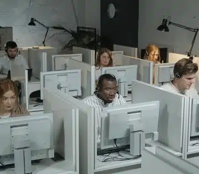 O Impacto na Substituição dos Profissionais Humanos