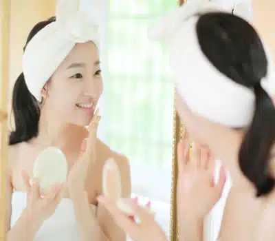 Ingredientes Agressivos dos Iluminadores em Pó