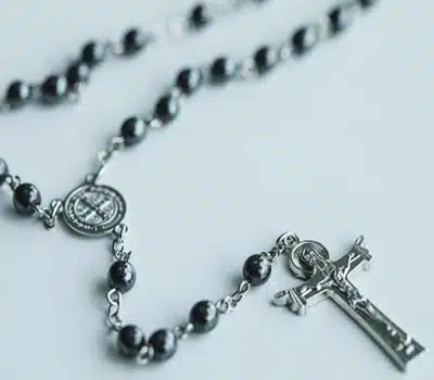 Diferenças entre Terço e Rosário