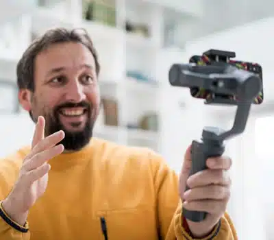 Estabilizador de Celular Gimbal