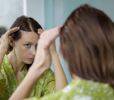 Quando a Queda de Cabelo Feminino é Normal?