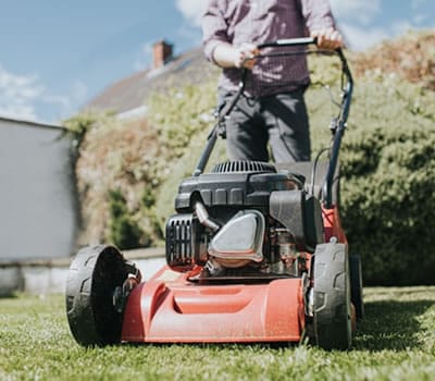 Onde Usar o Cortador de Grama a Gasolina?